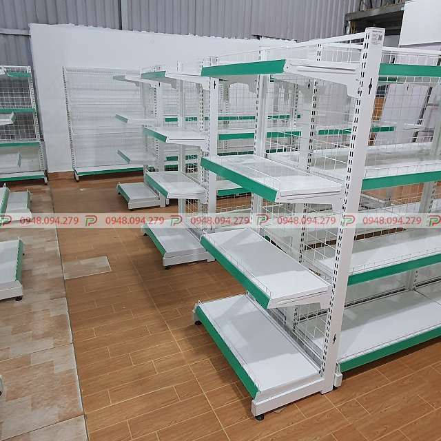 Lắp đặt Kệ siêu thị cho cửa hàng siêu thị mini tại Tân Uyên